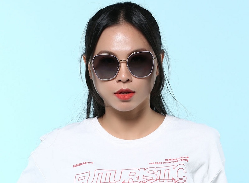 Tiêu chuẩn chống tia UV của kính lên đến 400
